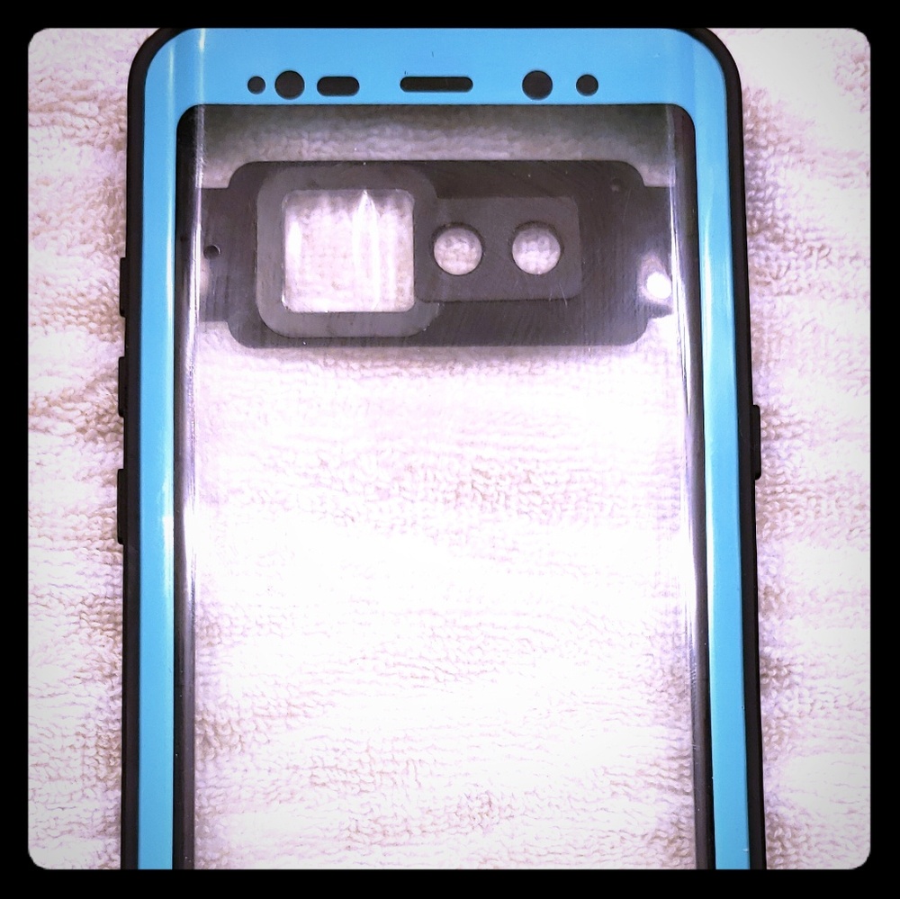 Waterproof case for Galaxy Note 8